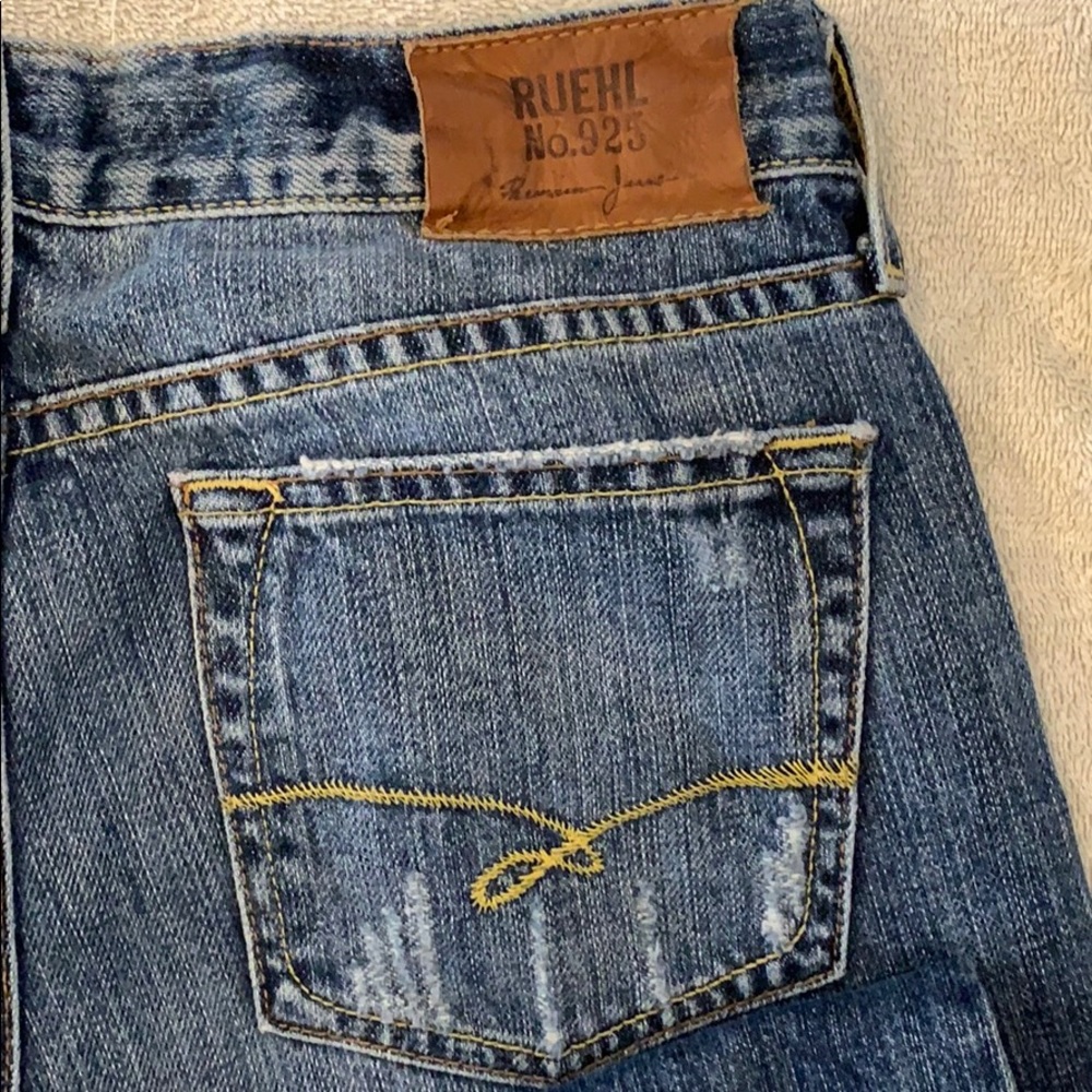Ruehl Jeans - Picture 6 of 8